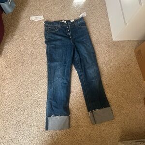 Denim jeans from aritzia that have never been worn in size 29